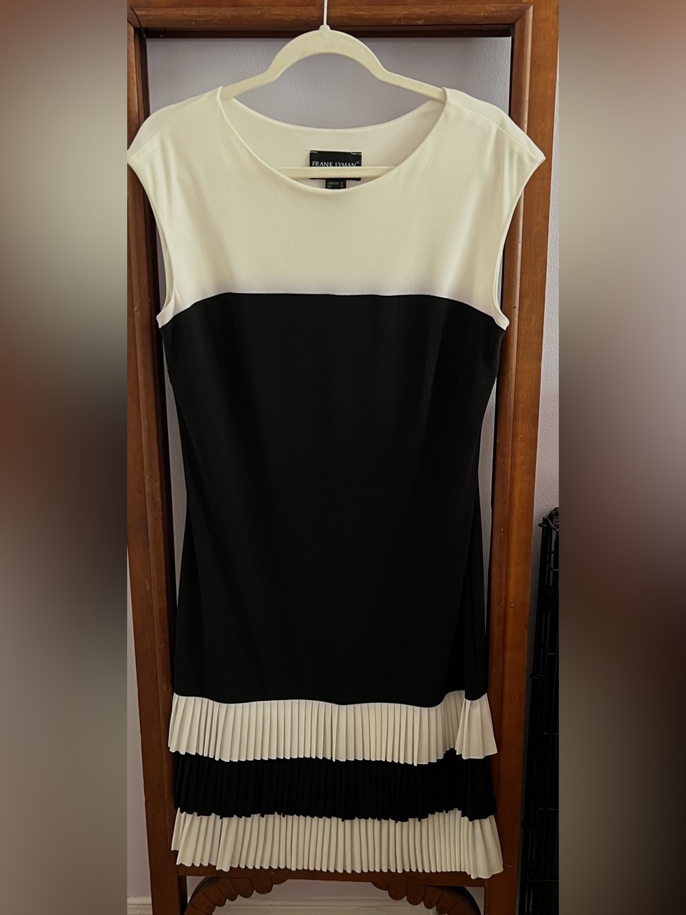 Classic Black & White Pleated Hem Women's Dress